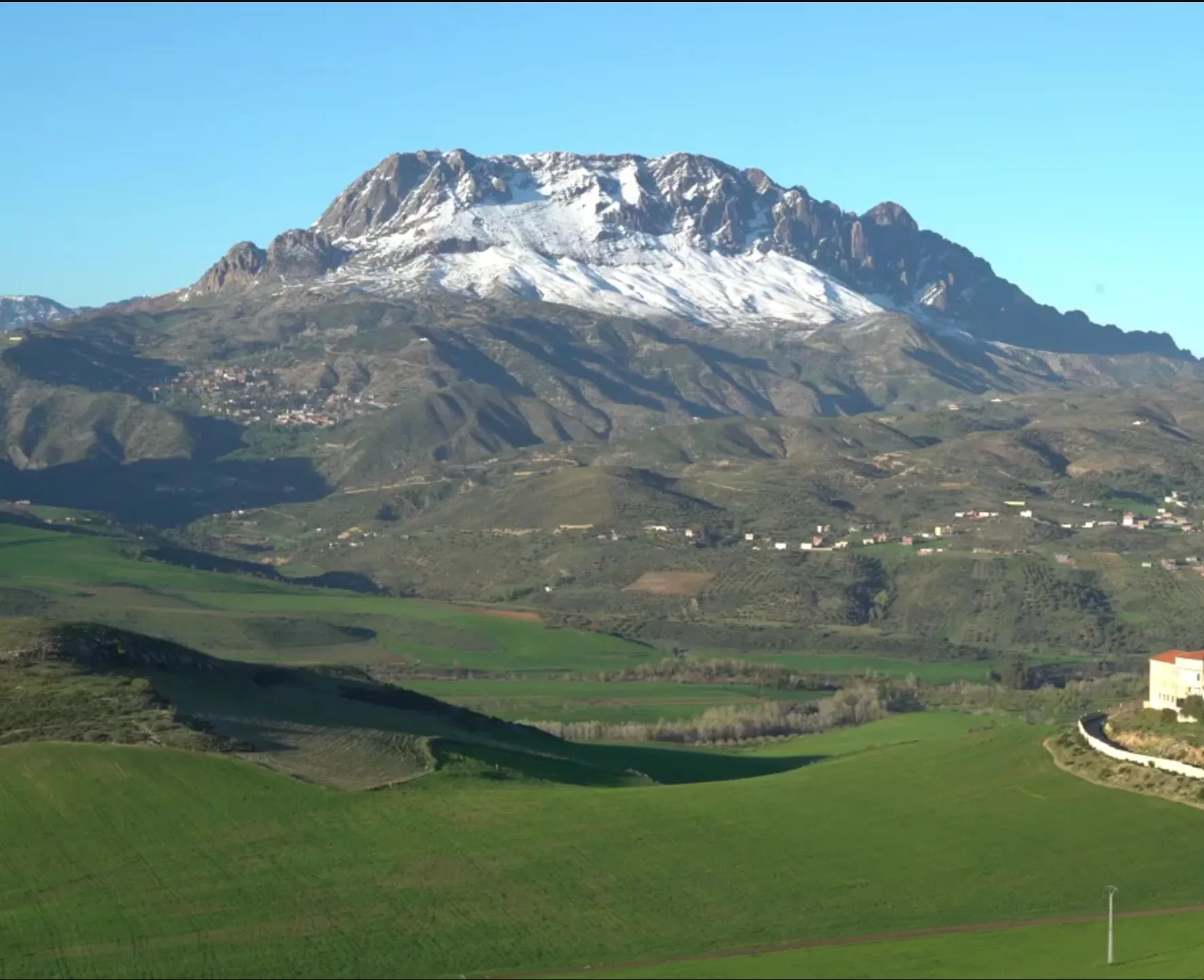 Massifs d'Azaghar dans les hauteurs algériennes